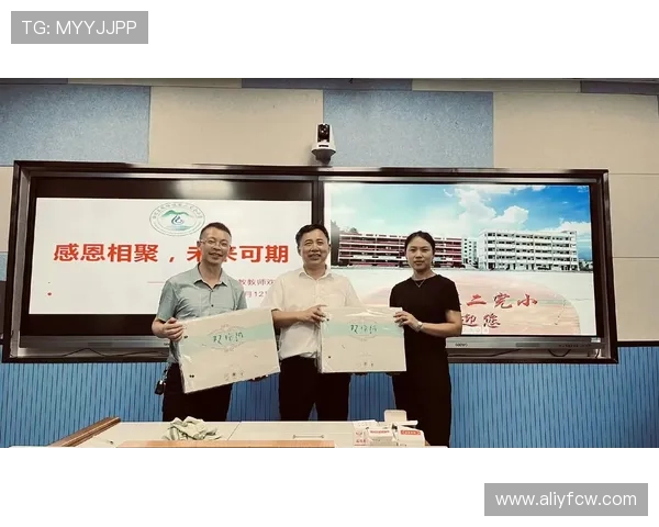 《恋恋不舍》：一曲未了的深情，一场关于放手的温柔